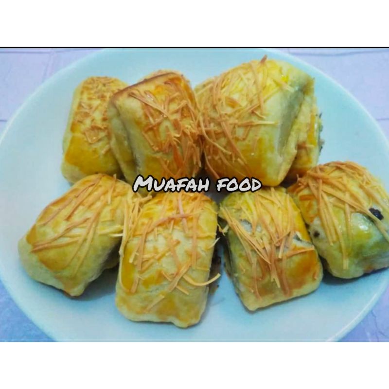 

BOLEN PISANG COKLAT