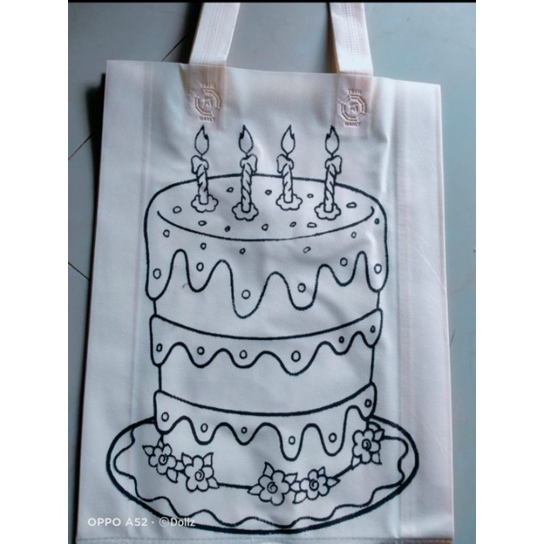 

Mewarnai dan melukis di gudibag ukuran 30 x 40 paket 10 pcs