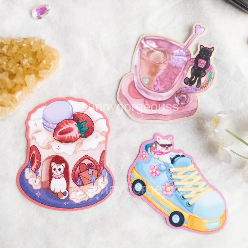 

Sticker Glitter Cat Have Things (original art by @sunnygorgeouss)
