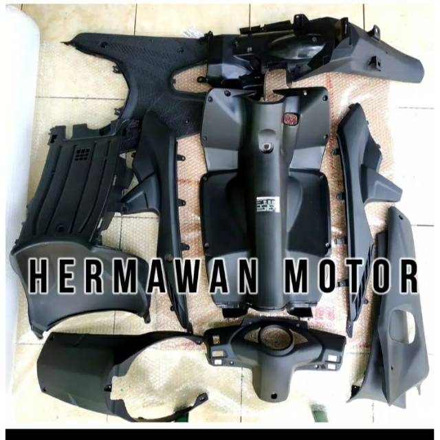 TERLARIS full body kasar vario 110 karbu vario cw agnes 2008 sampai 2012