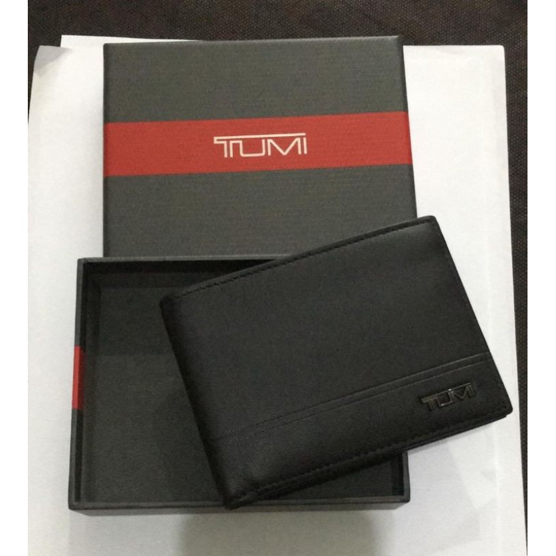 tumi wallet billfold