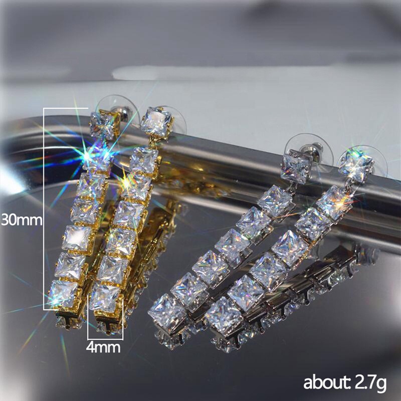 Anting Juntai Bentuk Persegi Bahan Cubic Zirconia Warna Silver Untuk Wanita