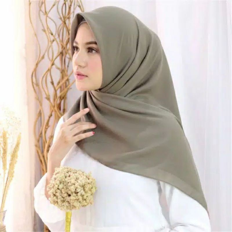 HIJAB SEGI EMPAT POLLYCOTTON PART 1-Frafucino