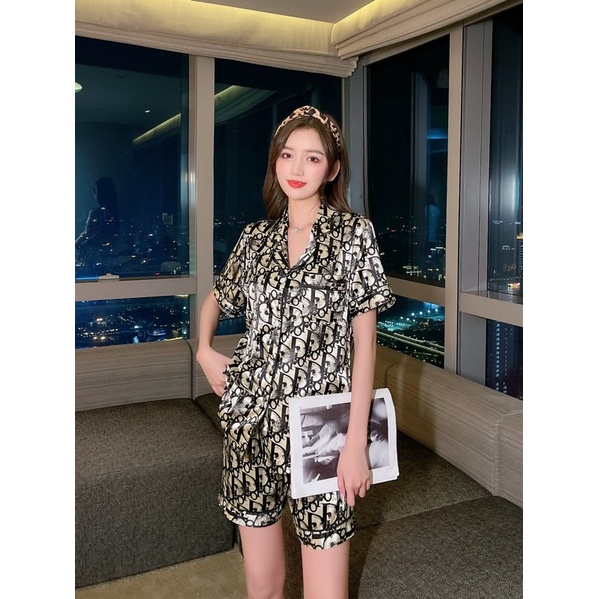 SD Piyama Satin Lengan Pendek Celana Pendek Import Quality-sd DIOR BLACK