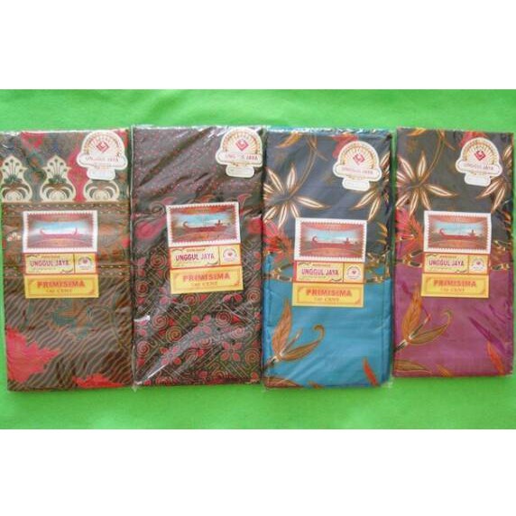 Kain Sarung / Jarik Batik Halus Unggul Jaya Suramadu/Tiga daun murah