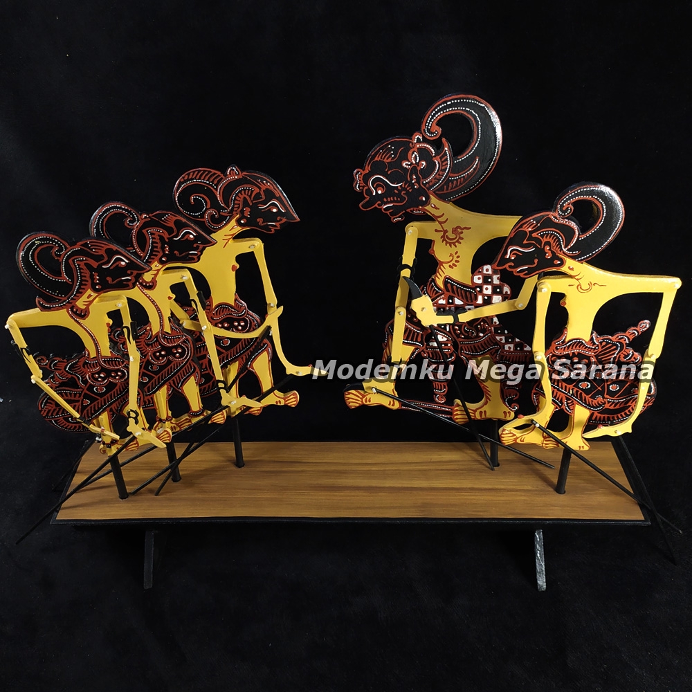 Souvenir Miniatur Wayang Kayu Painting Pendawa Lima Khas Indonesia &amp; Dudukan