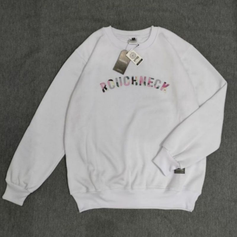 Jual ROUGHNECK SWEATER CREWNECK PRIA WANITA PUTIH | Shopee Indonesia