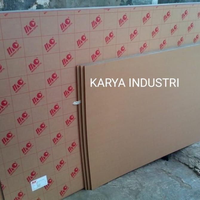 

Acrylic Bening Marga Cipta Lembaran 15Mm 50Cm X 244Cm