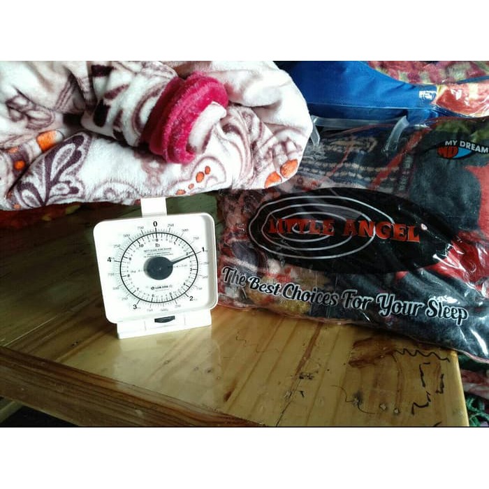 Cuci Gudang Selimut Bulu Import Kembang Violet 180x200, -+900gram