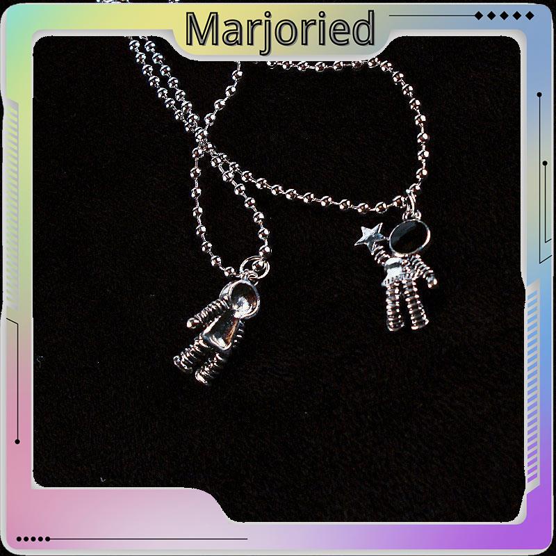 Kalung Couple Pasangan Liontin Astronot Hip Hop Pria Keren Necklace Choker-MJD