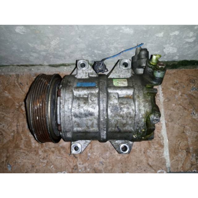 Kompresor ac nissan xtrail t30 dan serena c24