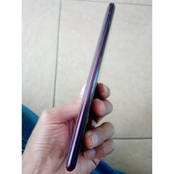 sony xz3 4/64 like new