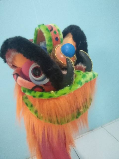 BARONGSAI ANAK LAMPU NYALA