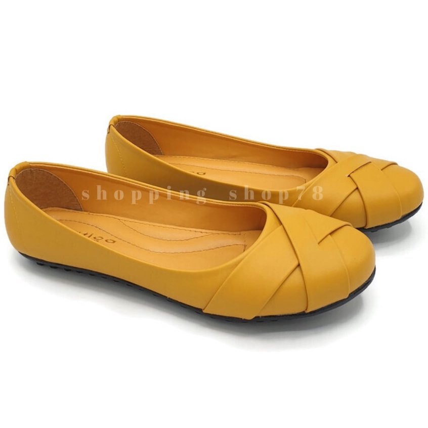 Sepatu Wanita Flat Shoes Silang Bulat Gratica BO7 SB