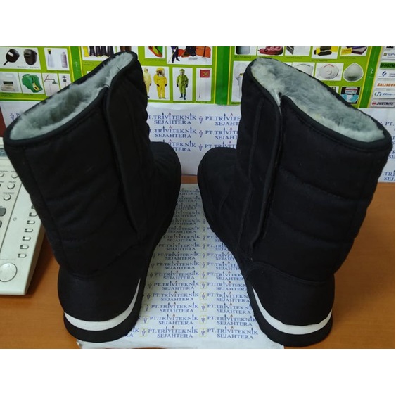 sepatu tahan ruangan suhu dingin,boot safety cold storage