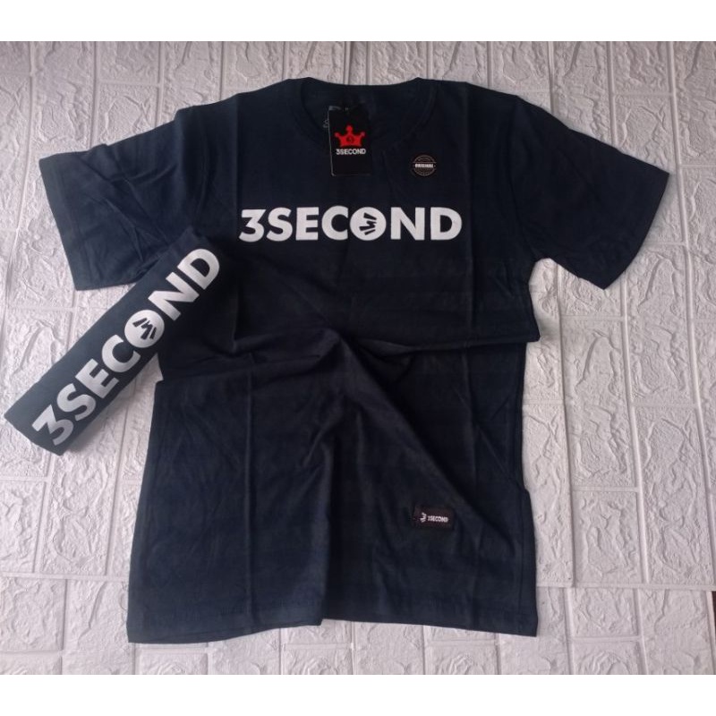 KAOS BAJU ATASAN PAKAIAN T-SHIRT TSHIRT OBLONG TOKO DISTRO MERK MEREK THREESECOND THREE SECOND 3SECO