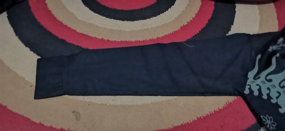 Gunungan Kemeja Batik Pria Lengan Panjang Slimfit Katun Printing Hem Baju Atasan Kantor Modern