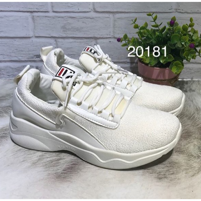 20181 SEPATU SPORT FASHION IMPORT