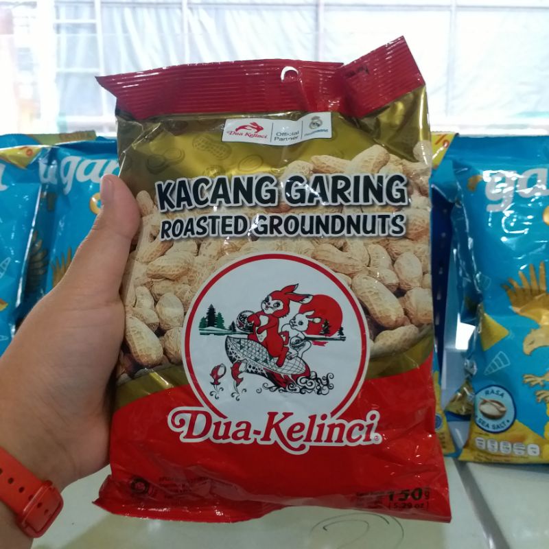 

KACANG KULIT DUA KELINCI 150GR