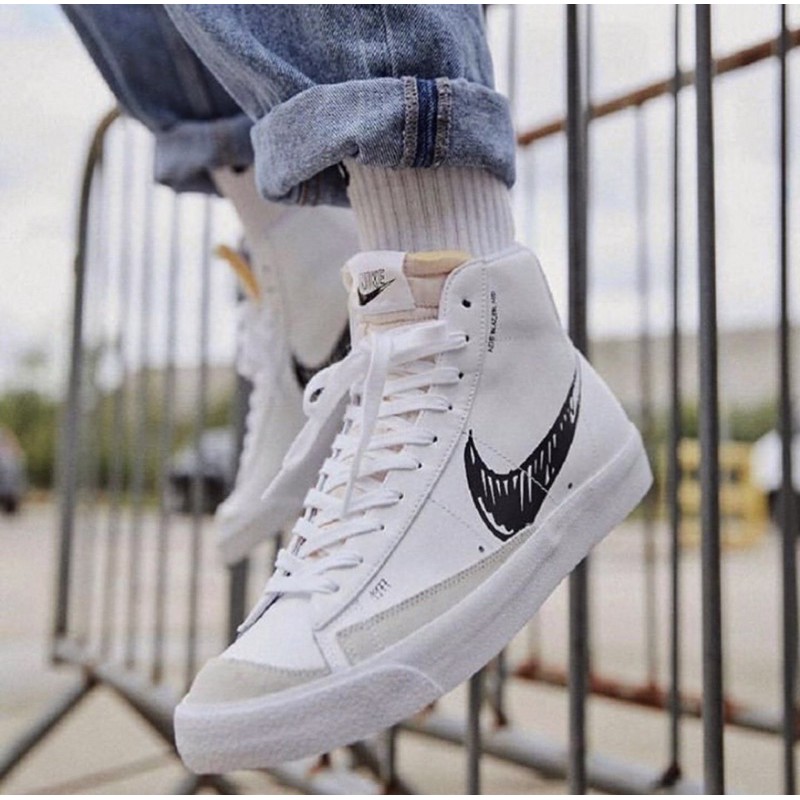 NIKE BLAZER MID VINTAGE 77 SKETCH "WhiteBlack"