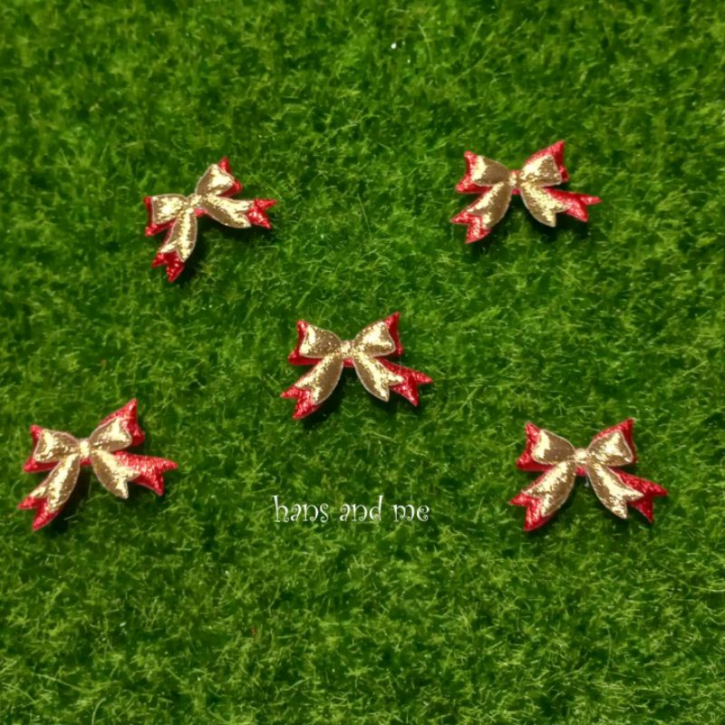 

Aplikasi Hiasan Pita Mini Metalik