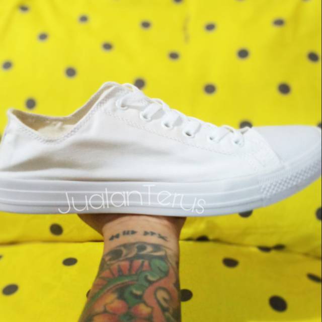 Sepatu Converse Allstar Putih Polos