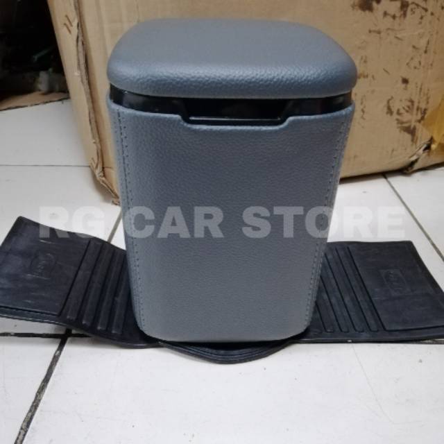 TEMPAT SAMPAH MOBIL BAHAN KULIT WARNA ABU2