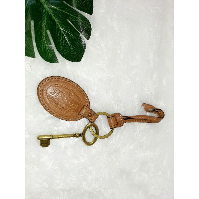 preloved fossil keyfob vintage