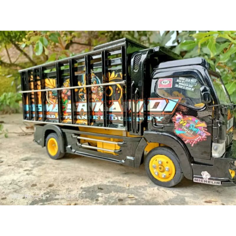 MINIATUR TRUK OLENG KAYU ASLI MURAH HITAM WISMA SRIKANDI UKURAN JUMBO
