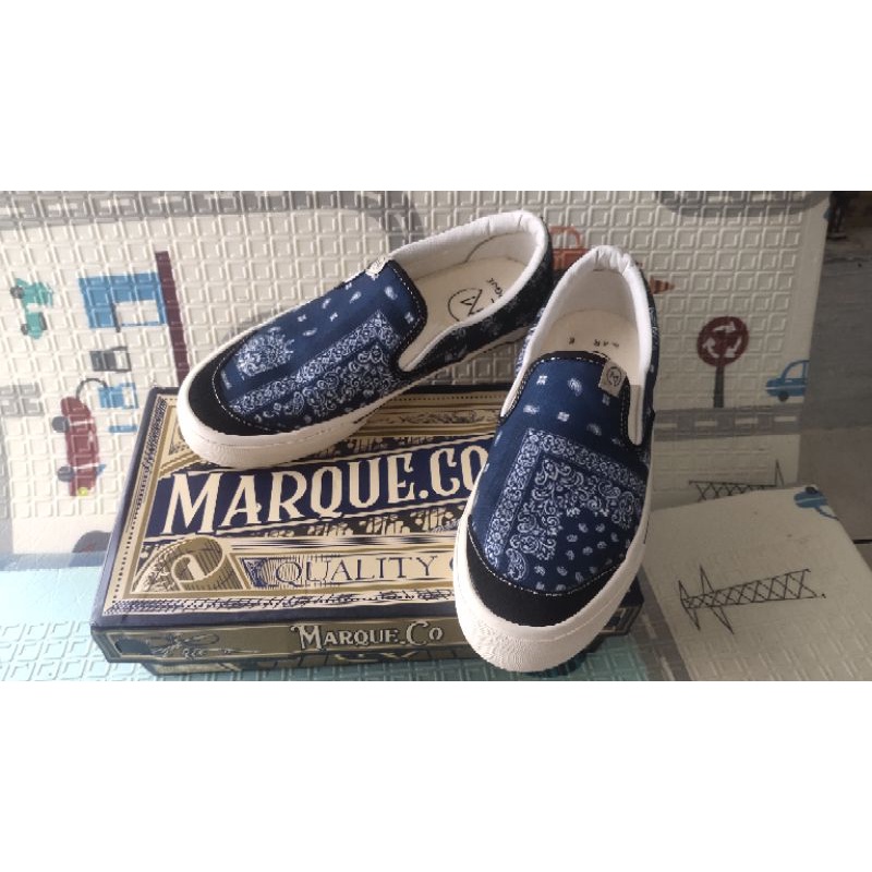 Sepatu Enak Banget Slip On Paisley by Marque.Co