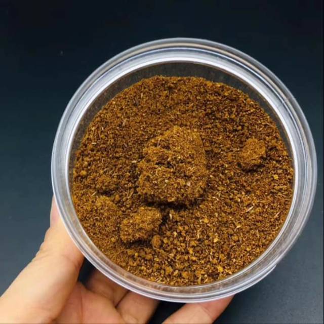 Kayu gaharu kalimantan serbuk / bubuk kayu gaharu asli 500 Gram