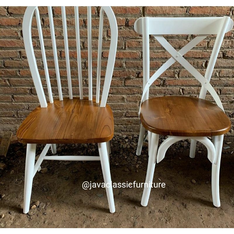 KURSI MAKAN BULAN JARI