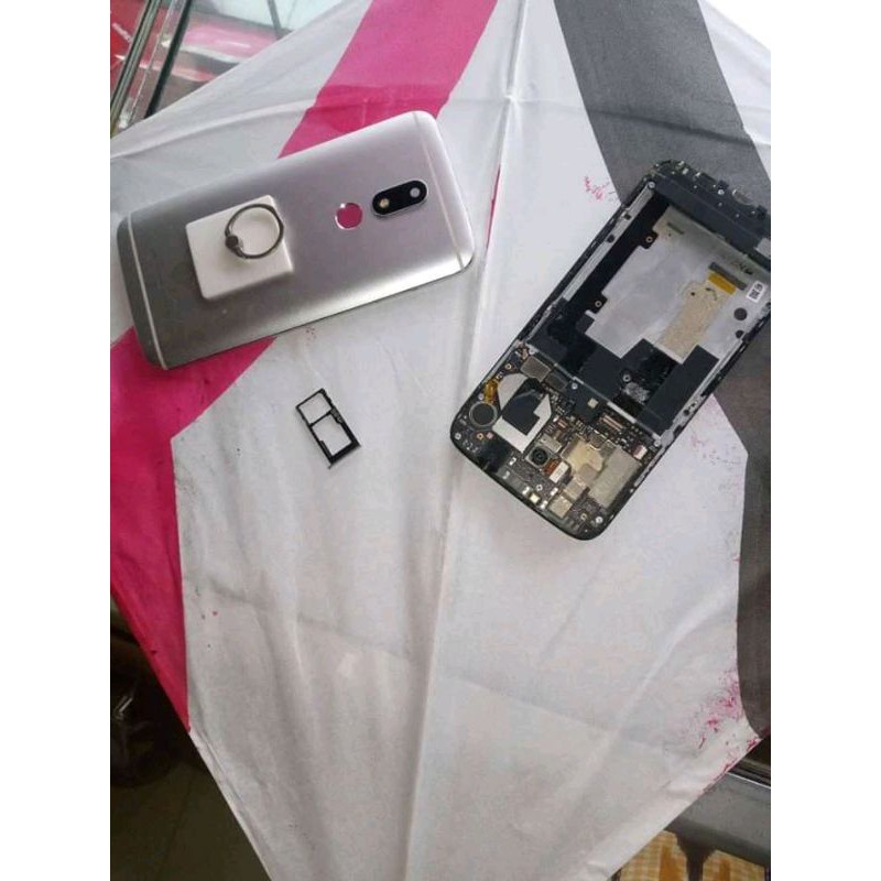 kanibalan motorola moto m xt1663