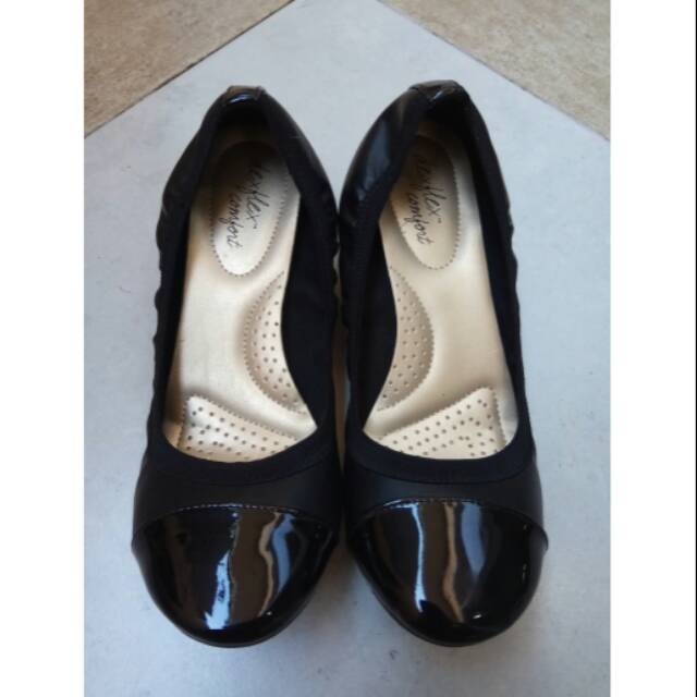 Dijual muraaaahhh.. Sepatu wanita Dexflex Comfort