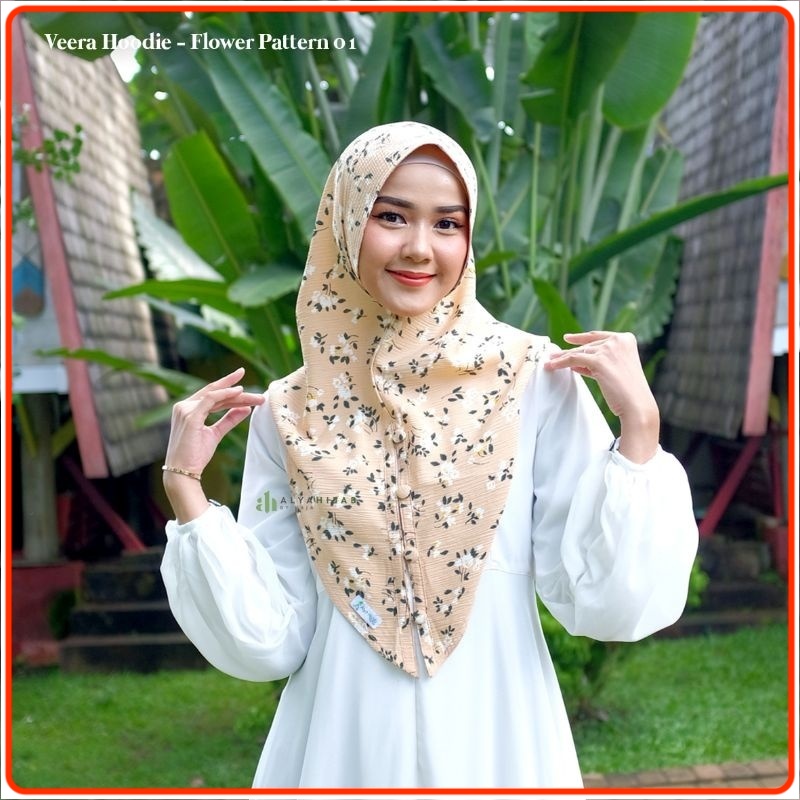 Veera Hoodie Motif by Alya hijab by Naja
