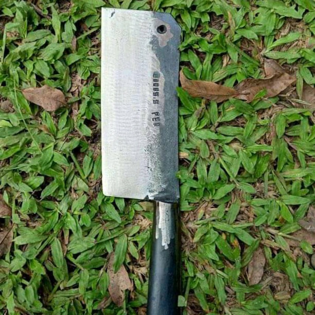 Pisau potong daging/ Tulang