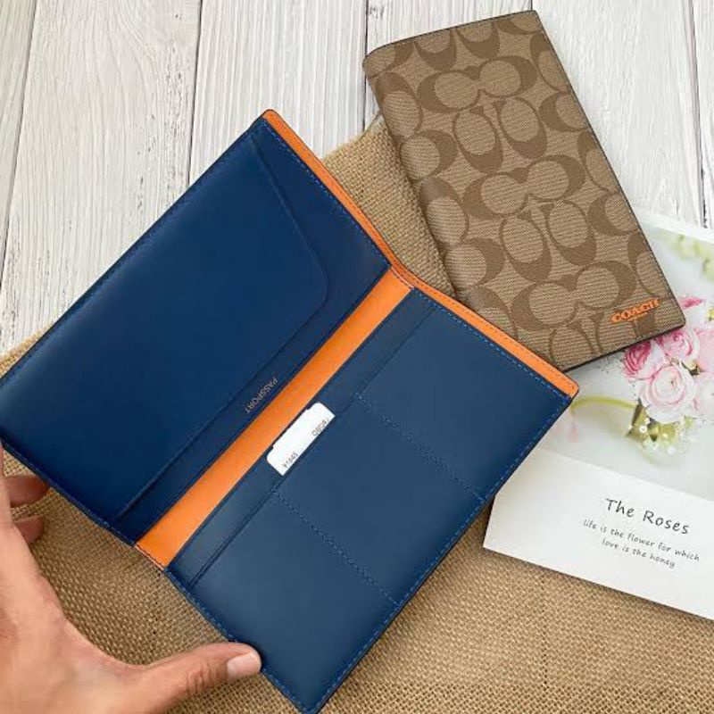 DompetPanjangWanitaCoachSignKhaki