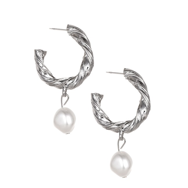 LRC Anting Tusuk Fashion Silver Alloy Pearl Circle Earrings D09596