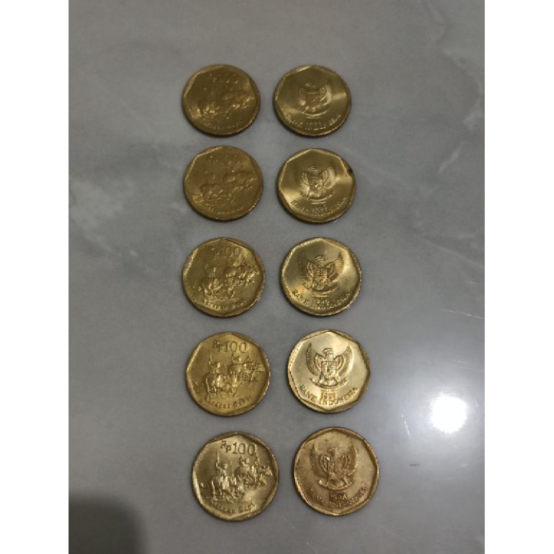 Uang koin Rp 100 Karapan Sapi