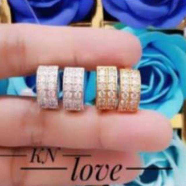 Xuping anting lapis emas 1131g