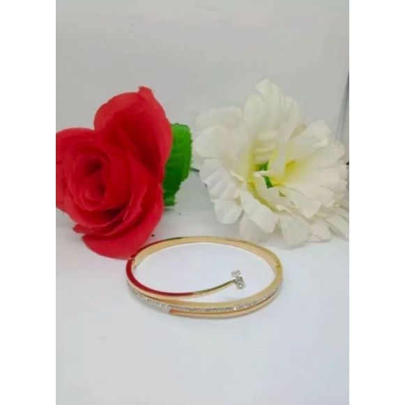 titanium asli/gelang tangan titanium motif paku anti karat/gelang wanita anti luntur motif terbaru