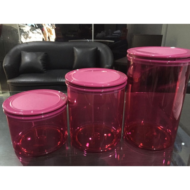 Jolly keeper tupperware