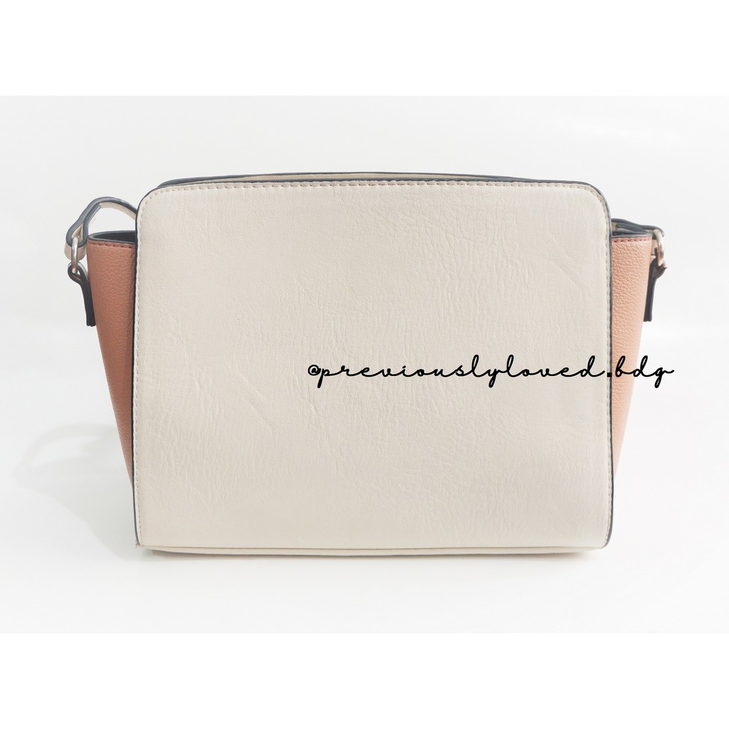 STRADIVARIUS Slingbag Two Tone White / Tas Selempang Putih (PRELOVED)
