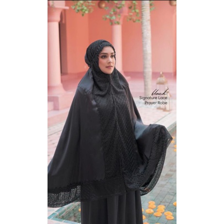 Signature Lace Prayer Robe Black, Mukena Buttonscarves