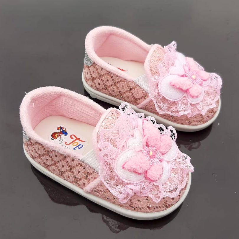 SOP04 Sepatu Pesta Anak Perempuan Slip On Kupu-kupu Bunyi Cit Cit Umur 1 2 3 tahun