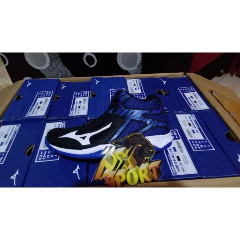Mizuno Thunder Blade3 Mid