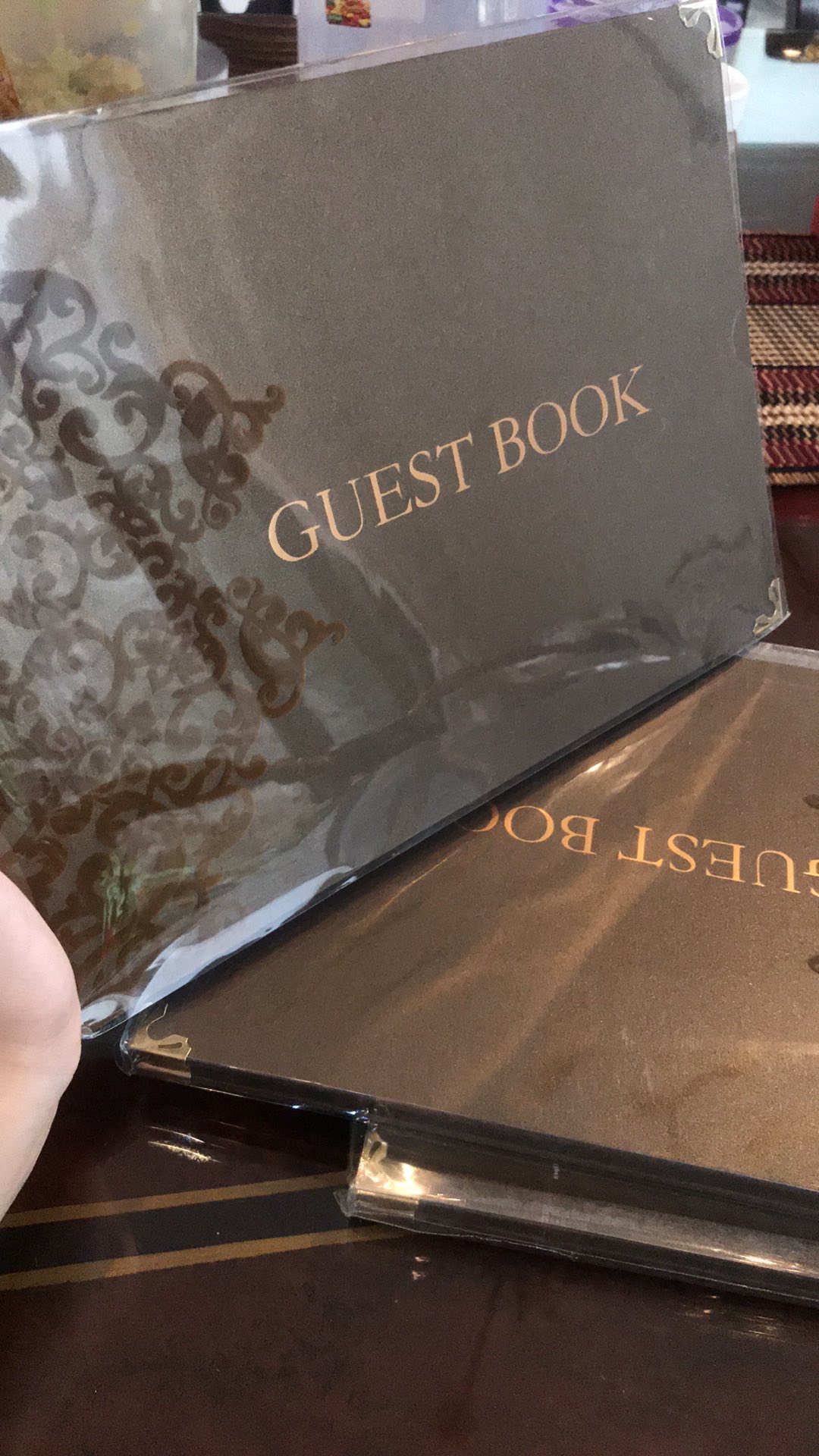 Premium Guest Book / Buku Tamu Desain Eksklusif Motif Batik Kain Bludru