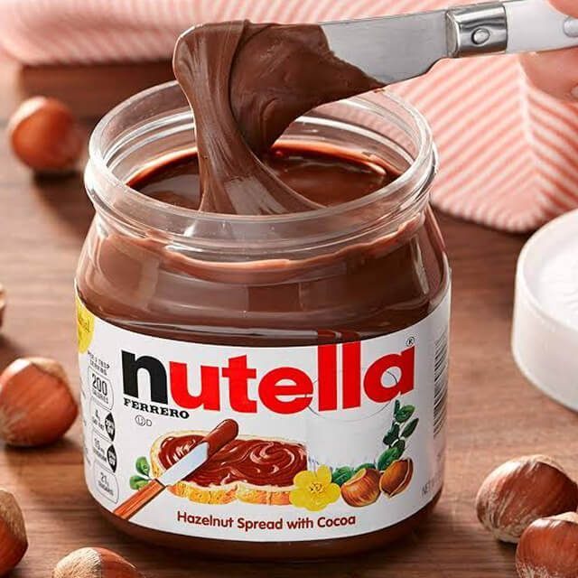 

Selai chocolate hazelnut Nutella 200 Gram pack, Selai chocolate crunchy Goldenfil 350 Gram pack, Dark Chocolate Spread Colatta 220 Gram