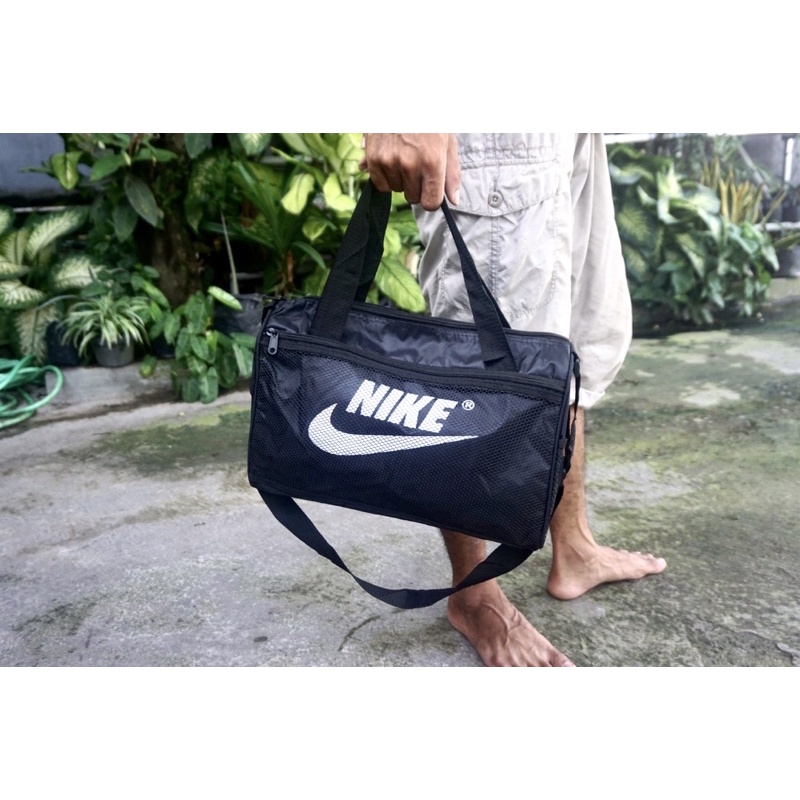 TAS SEPATU OLAHRAGA FUTSAL BOLA SELEMPANG