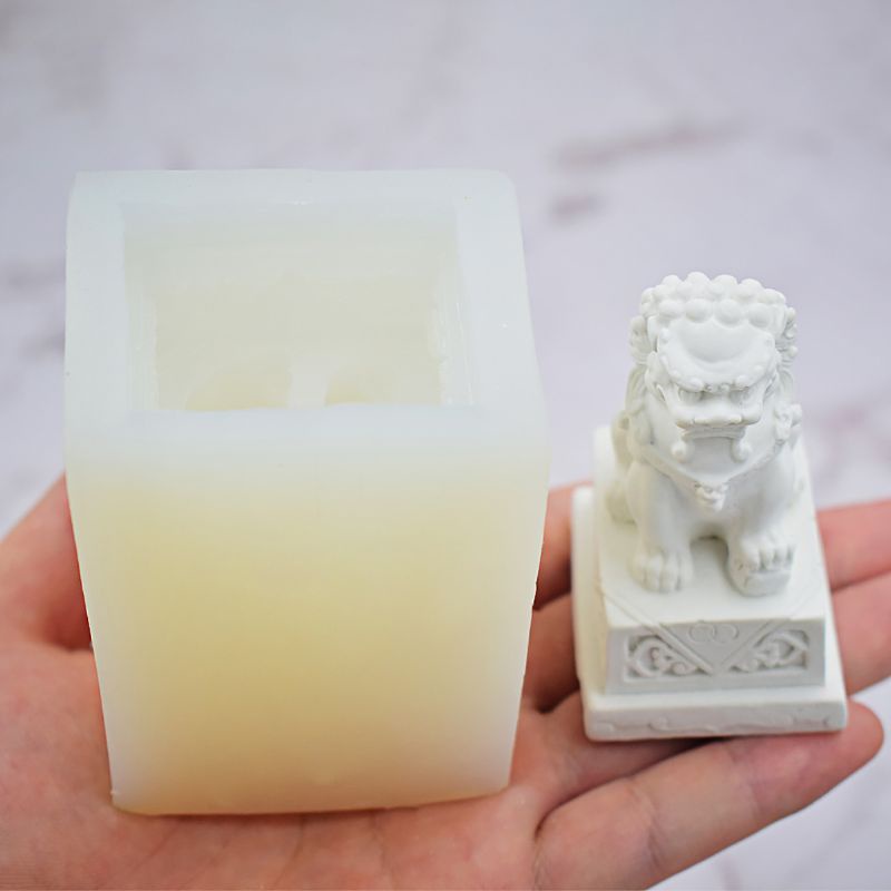 SIY  Stone Lion Sentinel Animal Statue Resin Mold Wax Soap  Polymer Clay Fondant Silicone Molds Art Craft Jewelry Making Tool